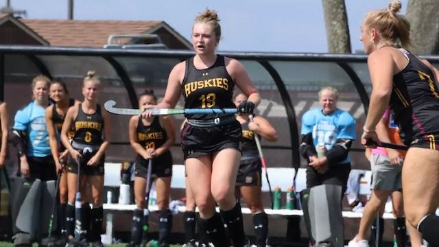 Bloomsburg readies for another DII field hockey match. 