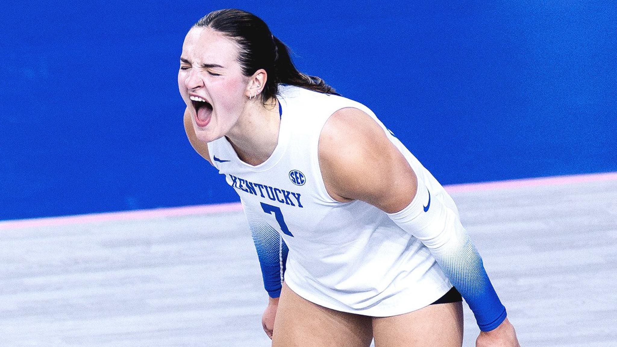 Eva Hudson plays for Kentucky