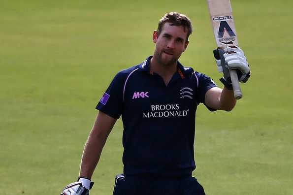 Dawid Malan top scored for Barisal with a brutal 56