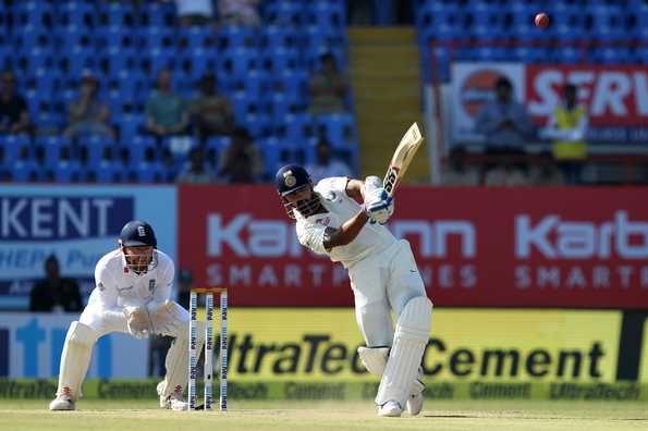 Ansari opted to come over the wicket 15 minutes before Lunch, and yet again, Vijay stepped out to hit him over the long on fence to bring up his half-century.