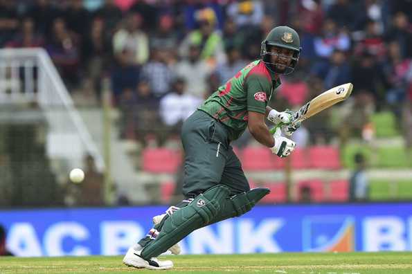 Shakib Al Hasan smoked some boundaries at the death to help Bangladesh go past 200.