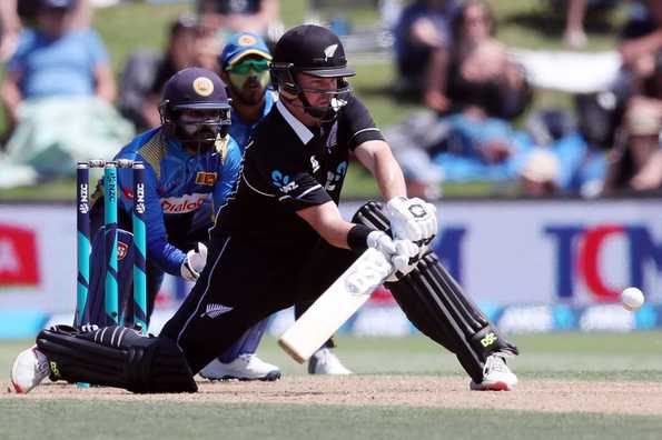 Munro ended a year-long lean patch with a fluent 87 against Sri Lanka in the second ODI
