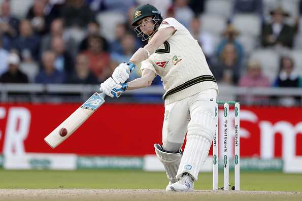 A fine knock of 82 from Steven Smith helped Australia stretch the lead