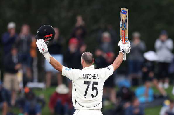 Daryll Mitchell finished unbeaten on 102 off 112 at the time of New Zealand's declaration on 659 for 6