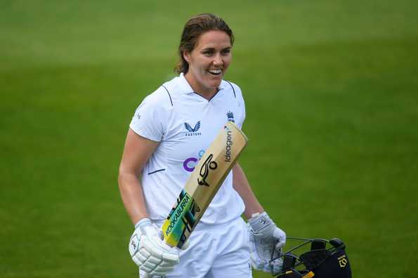 Sciver was stranded 20 runs short of Betty Snowball's 189 - the highest Test score by an England Women player. Sciver was stranded 20 runs short of Betty Snowball's 189 - the highest Test score by an England Women player.