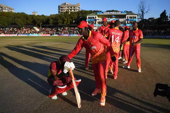 Points from this round will be carried to the Super Six stage