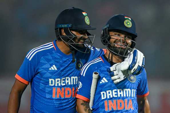 Mukesh Kumar and Rinku Singh did their reputation no harm in the series opener 