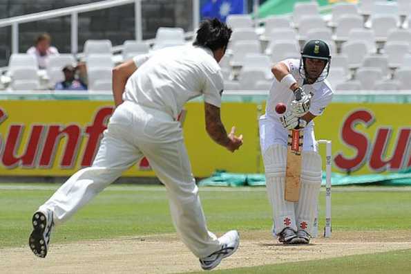 South African cricketer Jacques Rudolph plays a shot as Australian Mitchell Johnson tries to catch him out on day 2 of the 1st Test against Australia at Newlands Stadium in Cape Town on November 10. Australian cricket must make ruthless decisions about its aging side in the wake of the team's shattering defeat to South Africa in three days in Cape Town, Australian newspapers said Saturday.