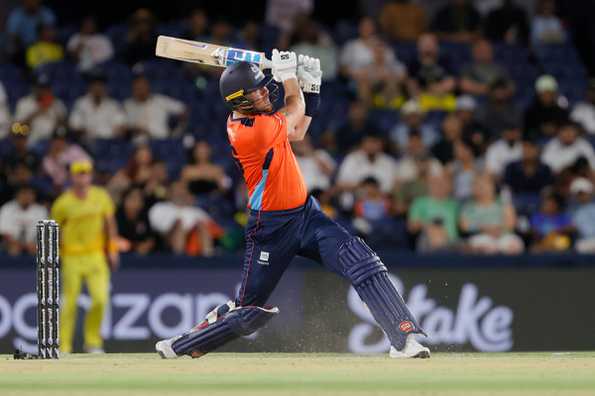 Matthew Short blazed away to a 29-ball 61