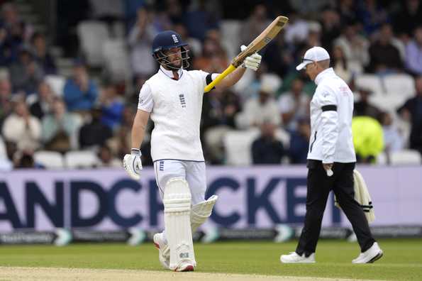 Duckett became the second England opener in last 30 years to hit 50-plus scores in both innings of a Headingley Test.