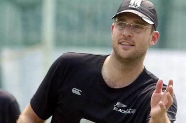 New Zealand captain Daniel Vettori tries to catch a ball during a practice session in Dhaka on October 5. Vettori said on Sunday that Bangladesh remained a "formidable" team at home despite an exodus of players to a rebel Indian Twenty20 league.