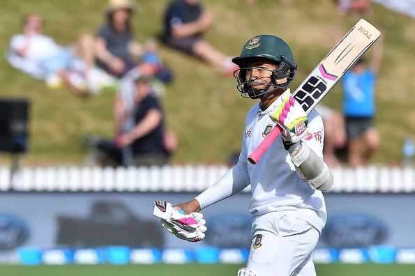 Mushfiqur Rahim suffered an injury to his left thumb and right index finger while batting on Day 2