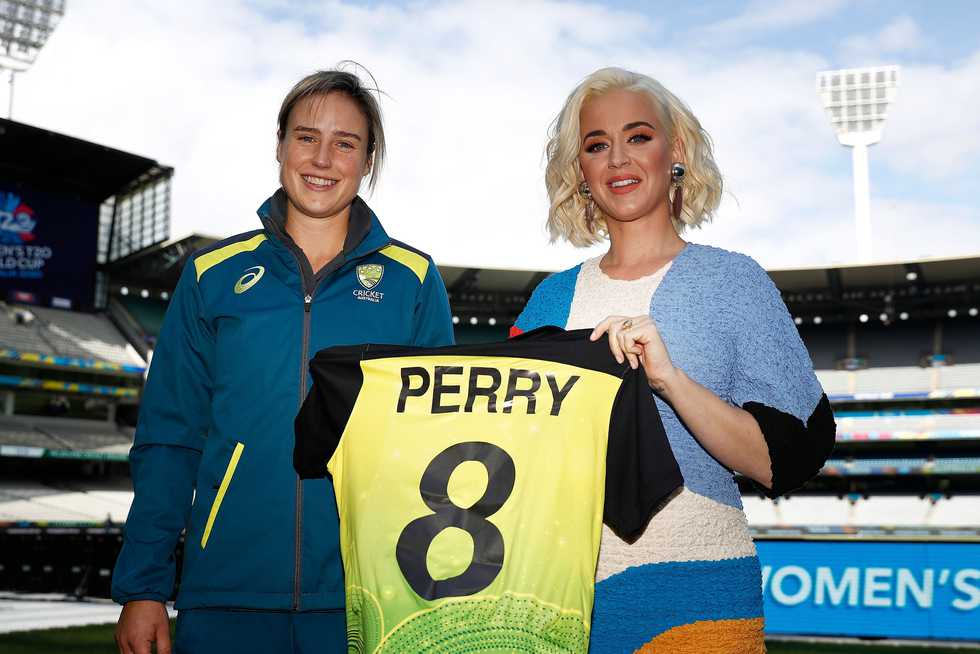 There was time for some Perry Perry sauce at the MCG on the eve of the final