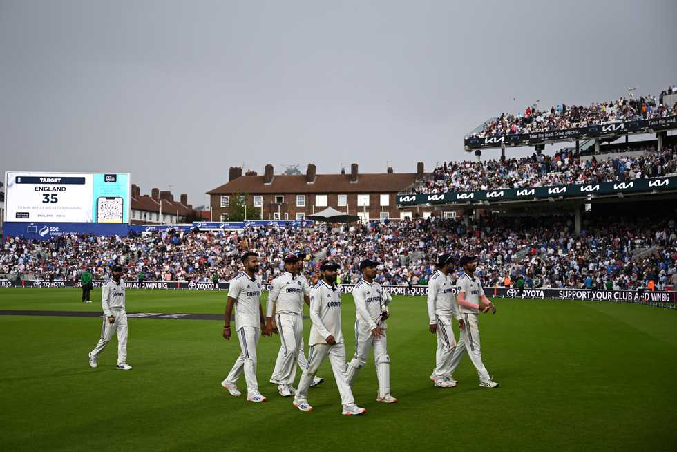 Bad light and rain have forced the final Test into Day 5 with everything on the line.