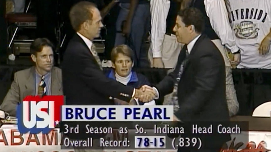 Bruce Pearl coaches Southern Indiana to 1995 DII basketball title